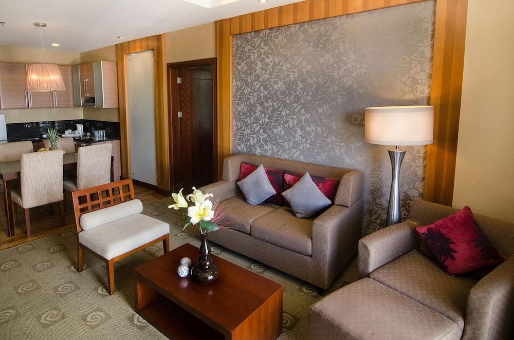 The Avenue Plaza Hotel Naga  Exterior foto